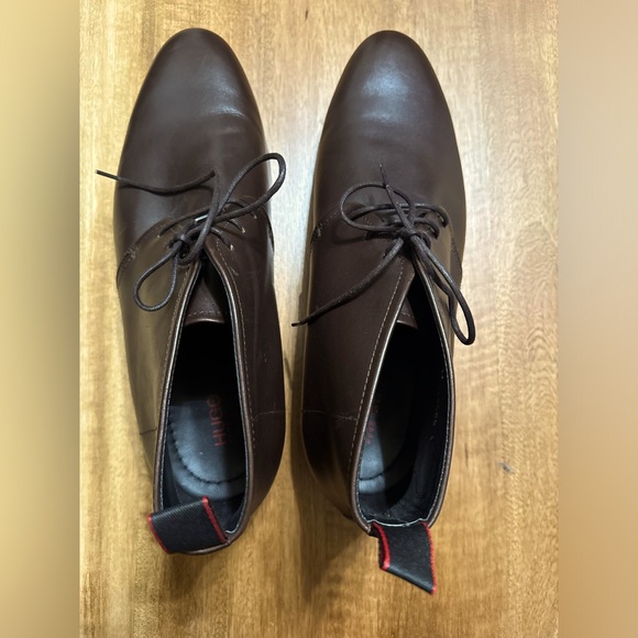 Hugo boss - Picture 1 of 3